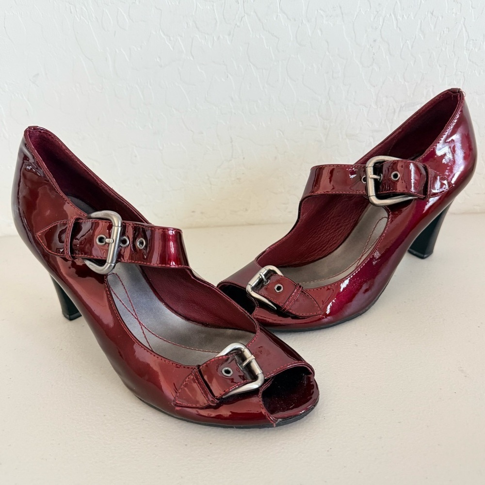 MATISSE Ruby Red Patent Leather Buckle Heeled Pumps Size 7